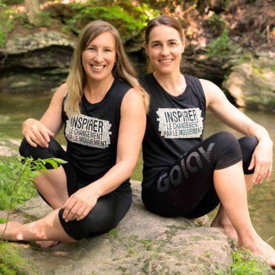 yogami_9-julie-mimi-retoucher-5x5-low-res Mireille Martel, Julie Cadorette , Professeur de yoga , formatrice de yoga, yoga québec, yoga francophone , The Roll model, Yoga-balles, Yoga tune Up, yoga fonctionnel, yogami, cours de yoga québec, cours de yoga tune up , cours de yoga-balles, yoga lévis , yoga montréal